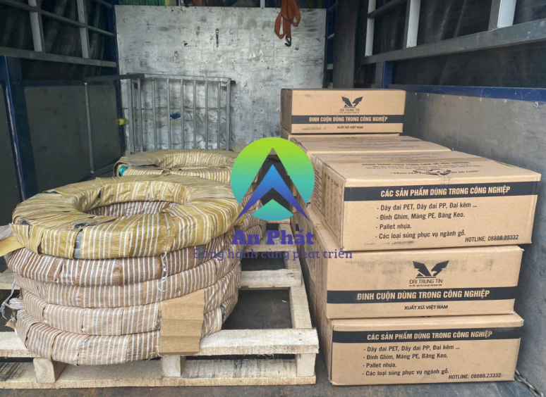 Dây đai, máy đóng đai sử dụng trong ngành thép