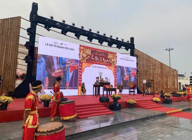 Lễ Giỗ Tổ Ngành Mộc 2025 – Tôn Vinh Nghề Thủ Tinh Hoa Của Việt Nam